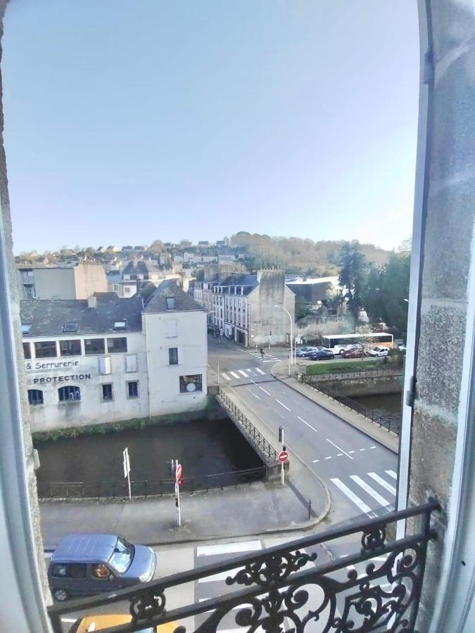 L'Aristide - Entre Gare Et Centre Ville - Vue Sur Les Quais 坎佩尔 外观 照片