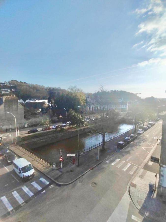 L'Aristide - Entre Gare Et Centre Ville - Vue Sur Les Quais 坎佩尔 外观 照片