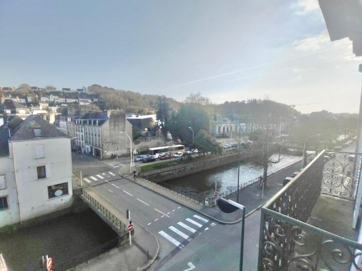 L'Aristide - Entre Gare Et Centre Ville - Vue Sur Les Quais 坎佩尔 外观 照片